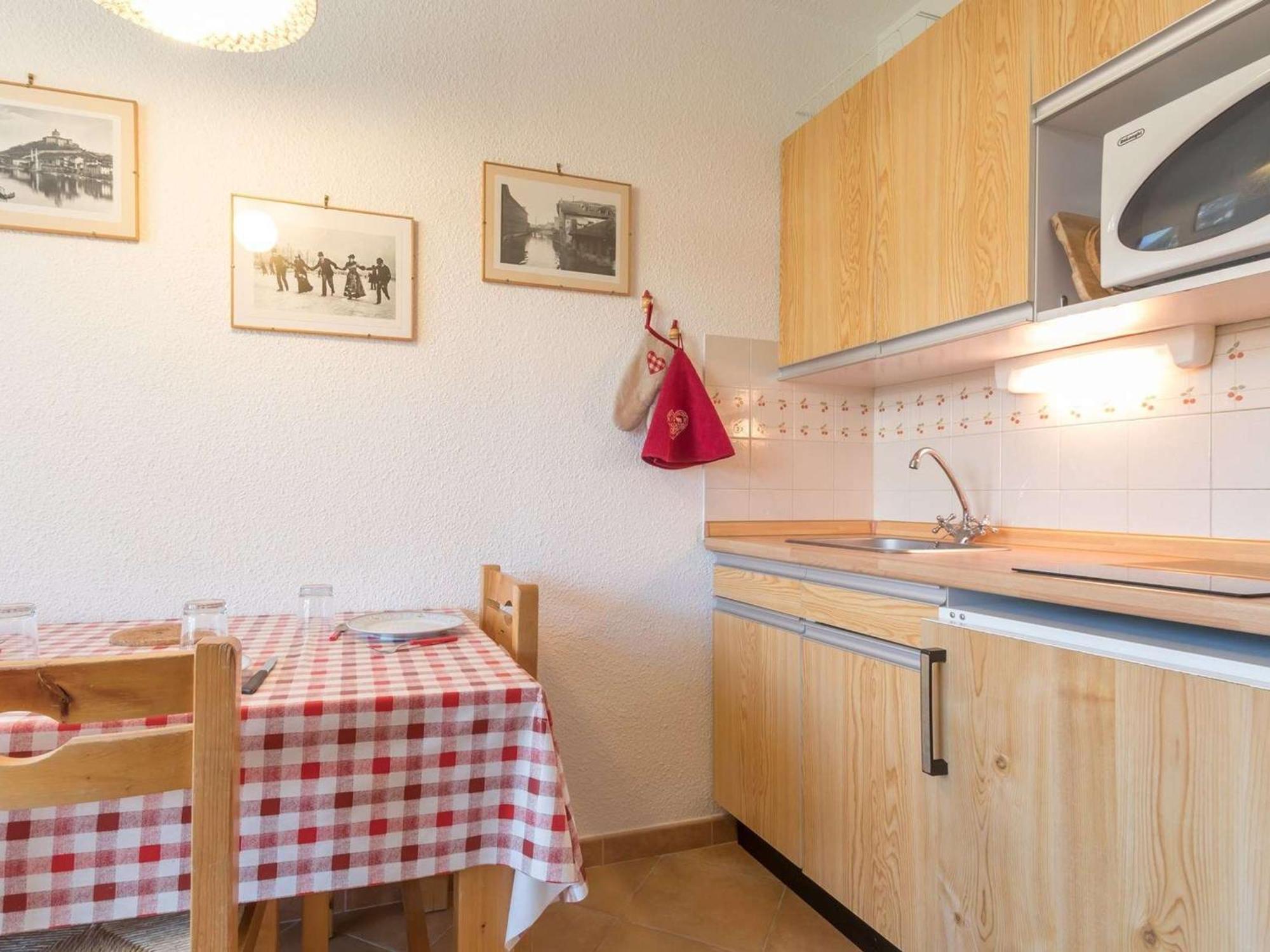 Charmant Studio Montgenevre, 3 Pers, Balcon Sud, Proche Pistes - Fr-1-330D-31 Montgenèvre Exterior foto